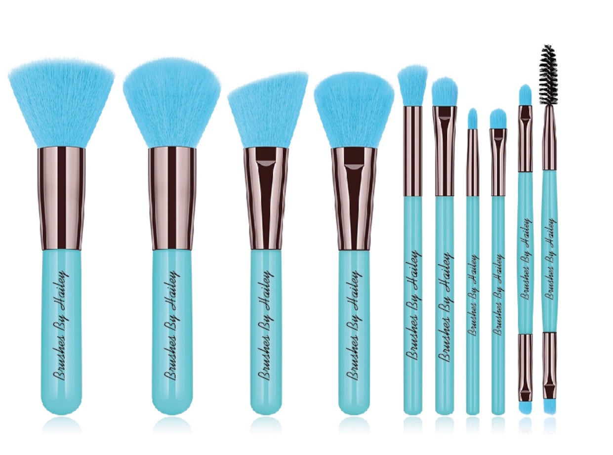 Colorful Soft & Delicate Make Up Brush - Diamondglossesbyhailey